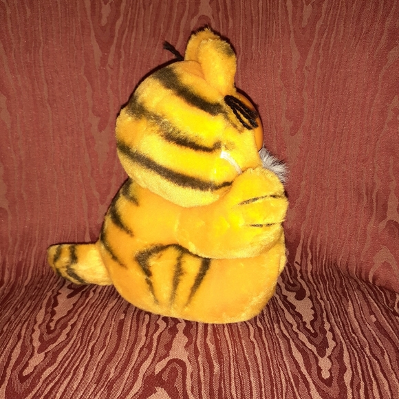 Dankin Garfield Plush Stuffed Animal Fat Cat With/Without Beard - Picture 5 of 10